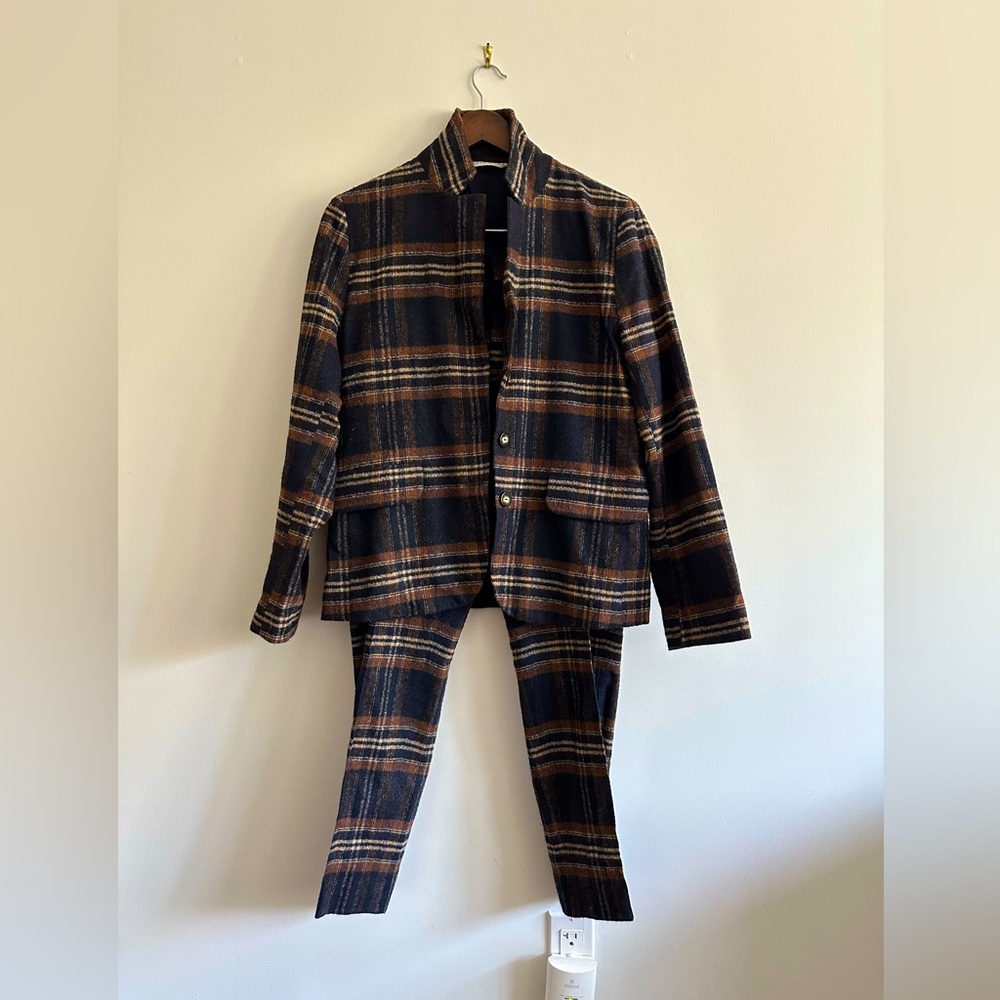 Chloe Stora women’s wool suit (jacket and pants) / jacket size 38, pants size 40